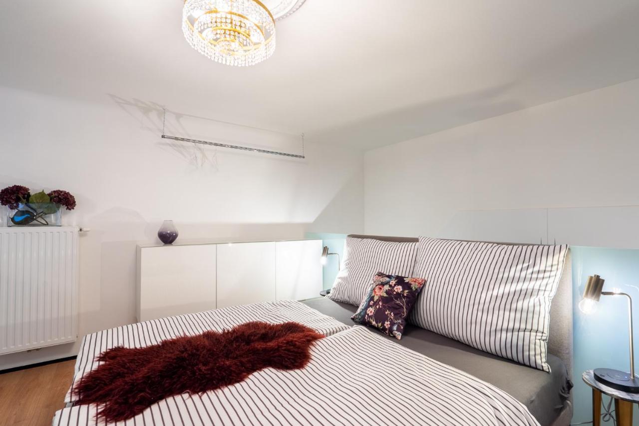 The Kiss - Luxurioeses City Loft Am Naschmarkt Vienna Exterior photo